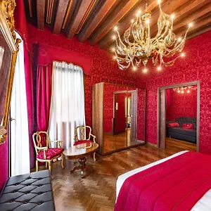 https://palazzo-san-lorenzo.hotelinveneto.com
